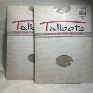 2 Pair Talbots Pantyhose Silky Lycra Control Top Sandalfoot Size C Seashell NOS